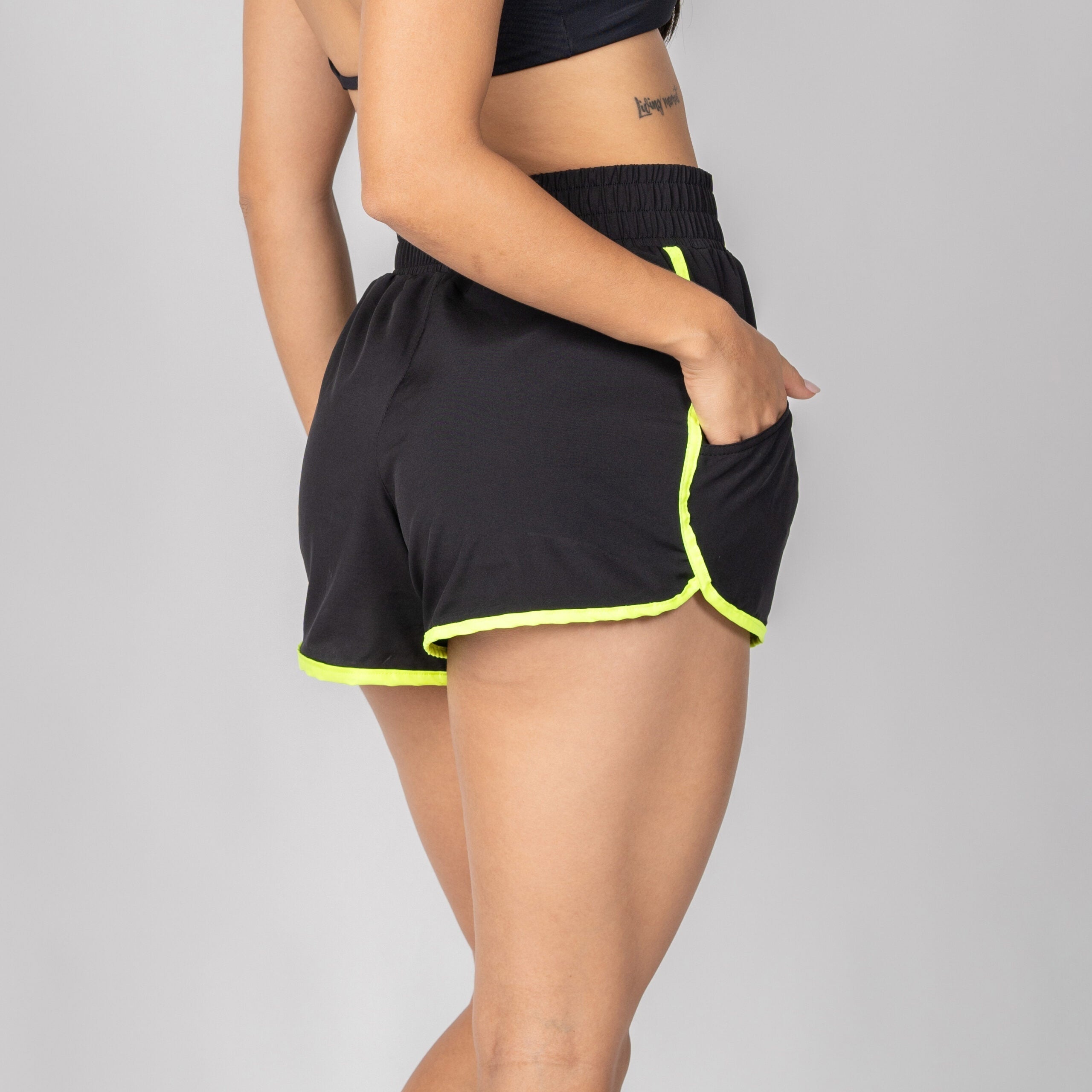 Short Tactel Run Preto